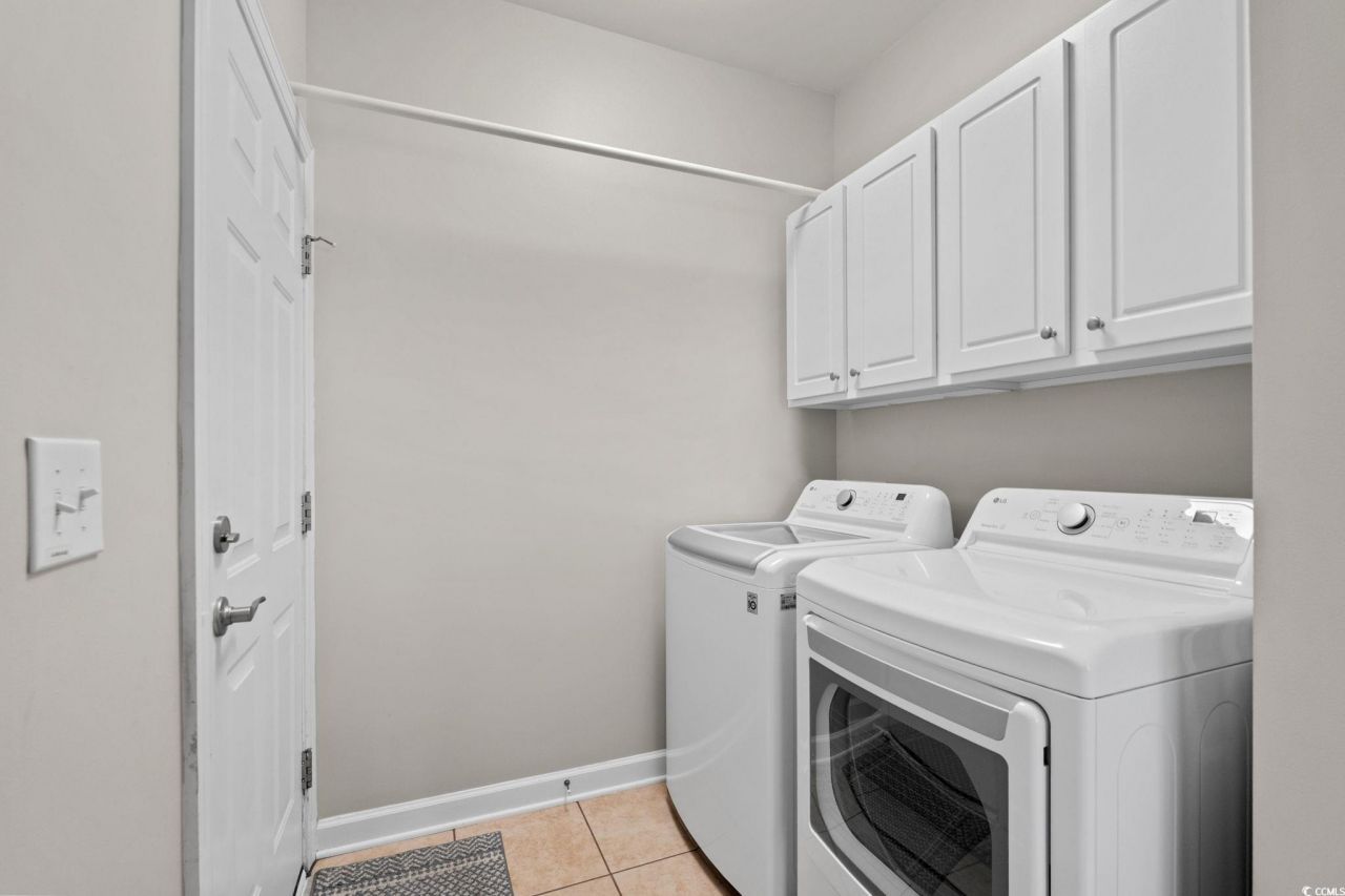 182 Winding River Dr. Photo 35