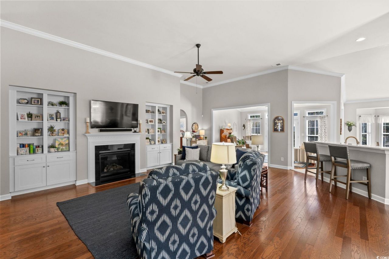 182 Winding River Dr. Photo 6