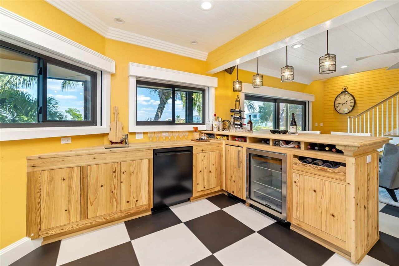 560 Harbor Cove Circle, Longboat Key, FL 34228 Photo