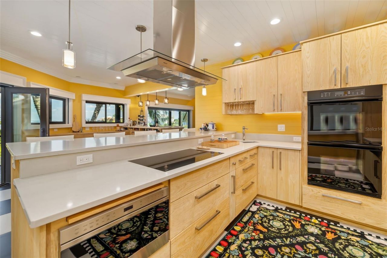 560 Harbor Cove Circle, Longboat Key, FL 34228 Photo