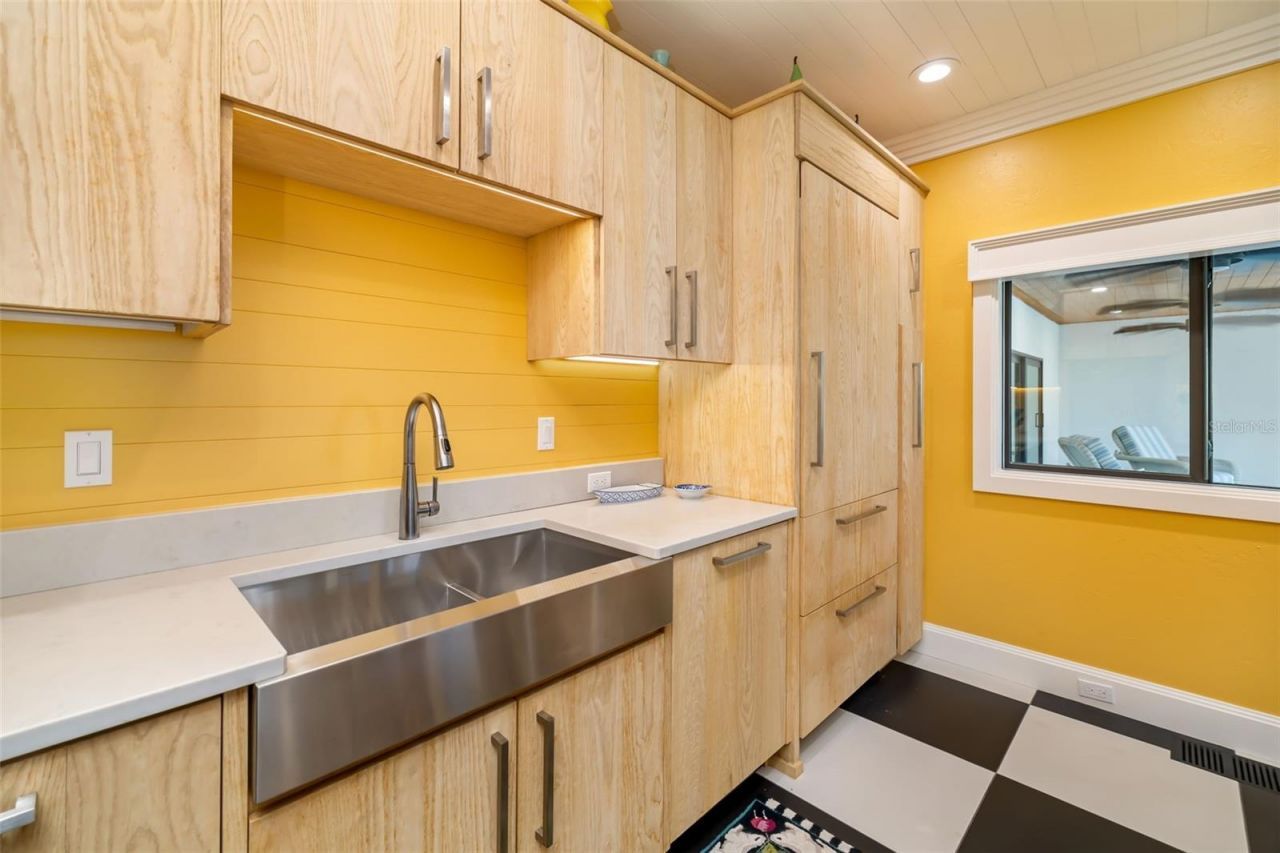 560 Harbor Cove Circle, Longboat Key, FL 34228 Photo