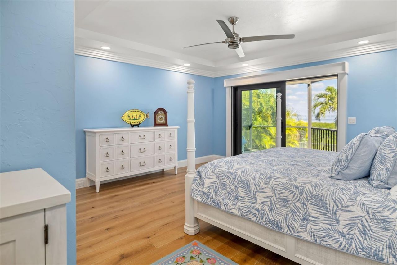 560 Harbor Cove Circle, Longboat Key, FL 34228 Photo