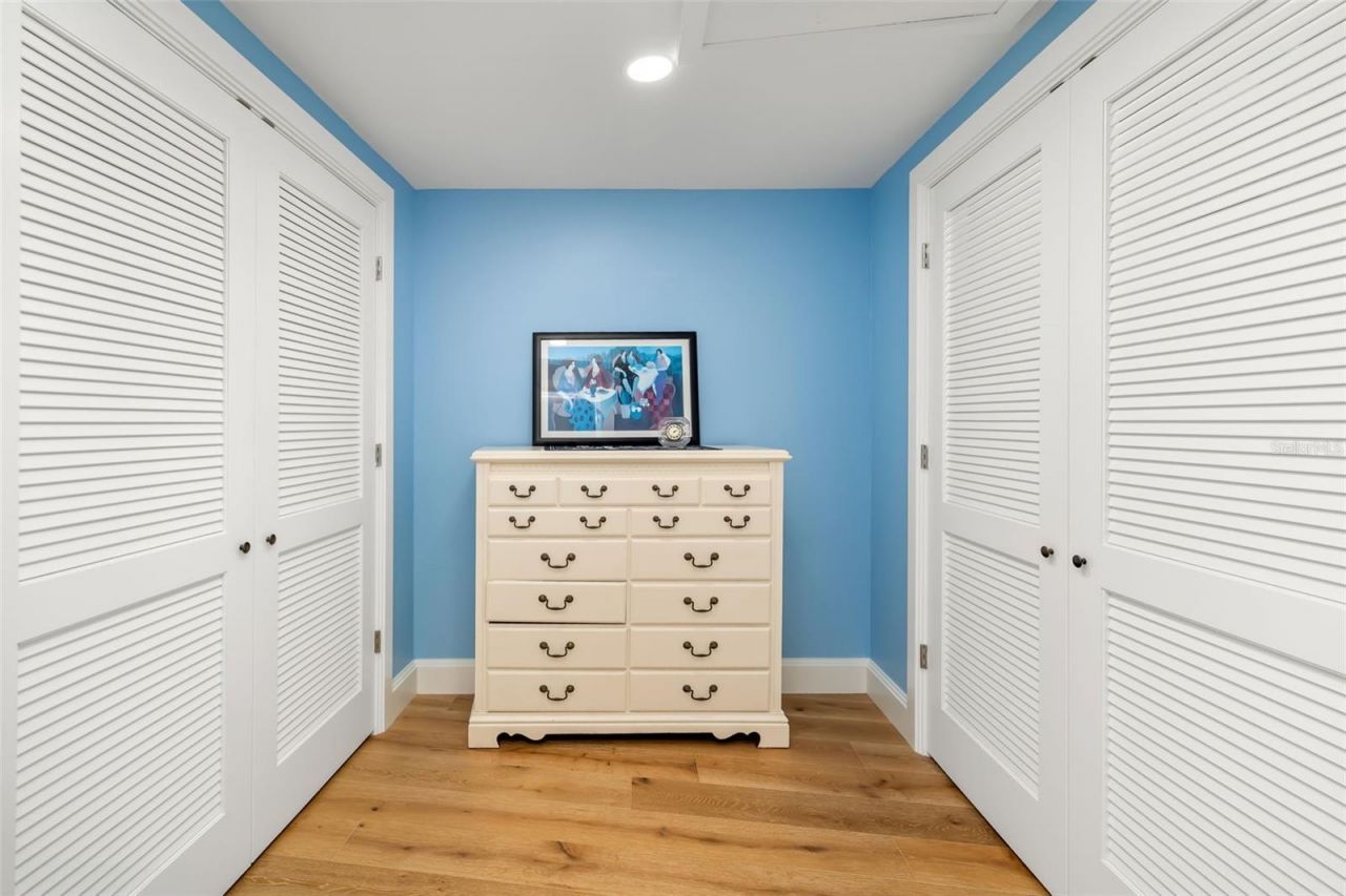 560 Harbor Cove Circle, Longboat Key, FL 34228 Photo