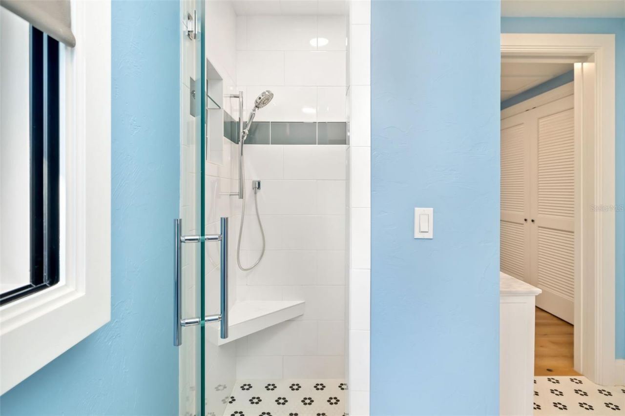 560 Harbor Cove Circle, Longboat Key, FL 34228 Photo