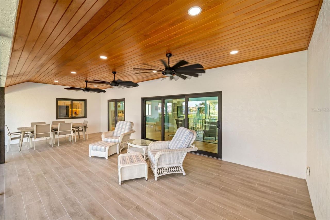 560 Harbor Cove Circle, Longboat Key, FL 34228 Photo