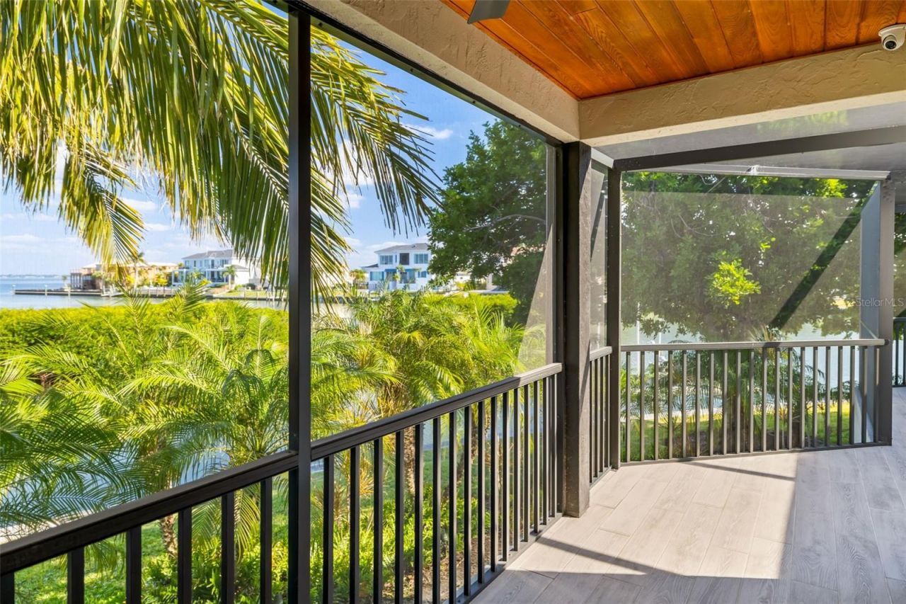 560 Harbor Cove Circle, Longboat Key, FL 34228 Photo