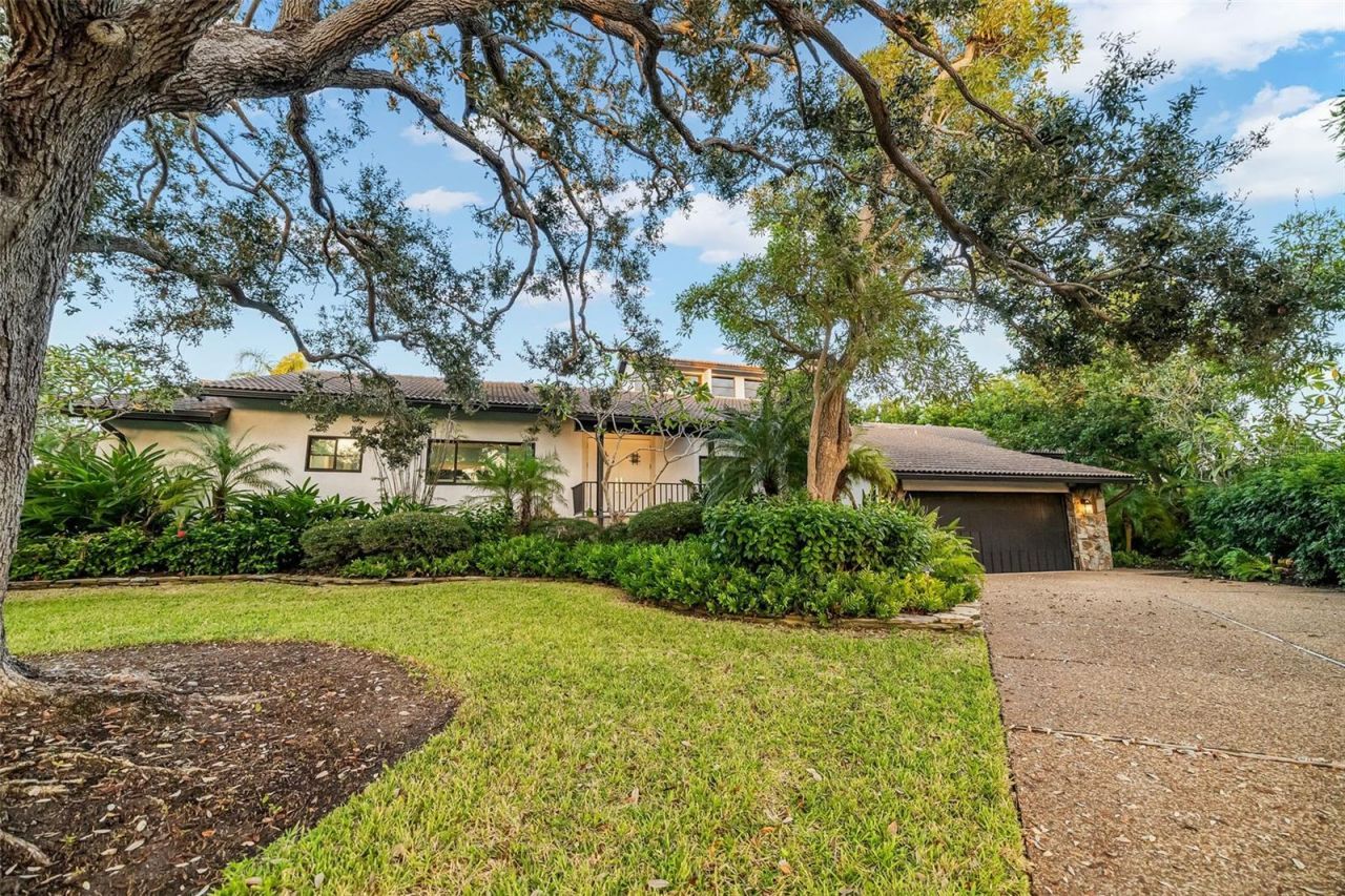 560 Harbor Cove Circle, Longboat Key, FL 34228 Photo