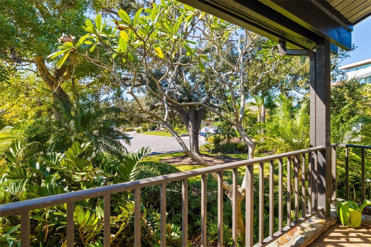 560 Harbor Cove Circle, Longboat Key, FL 34228 Photo