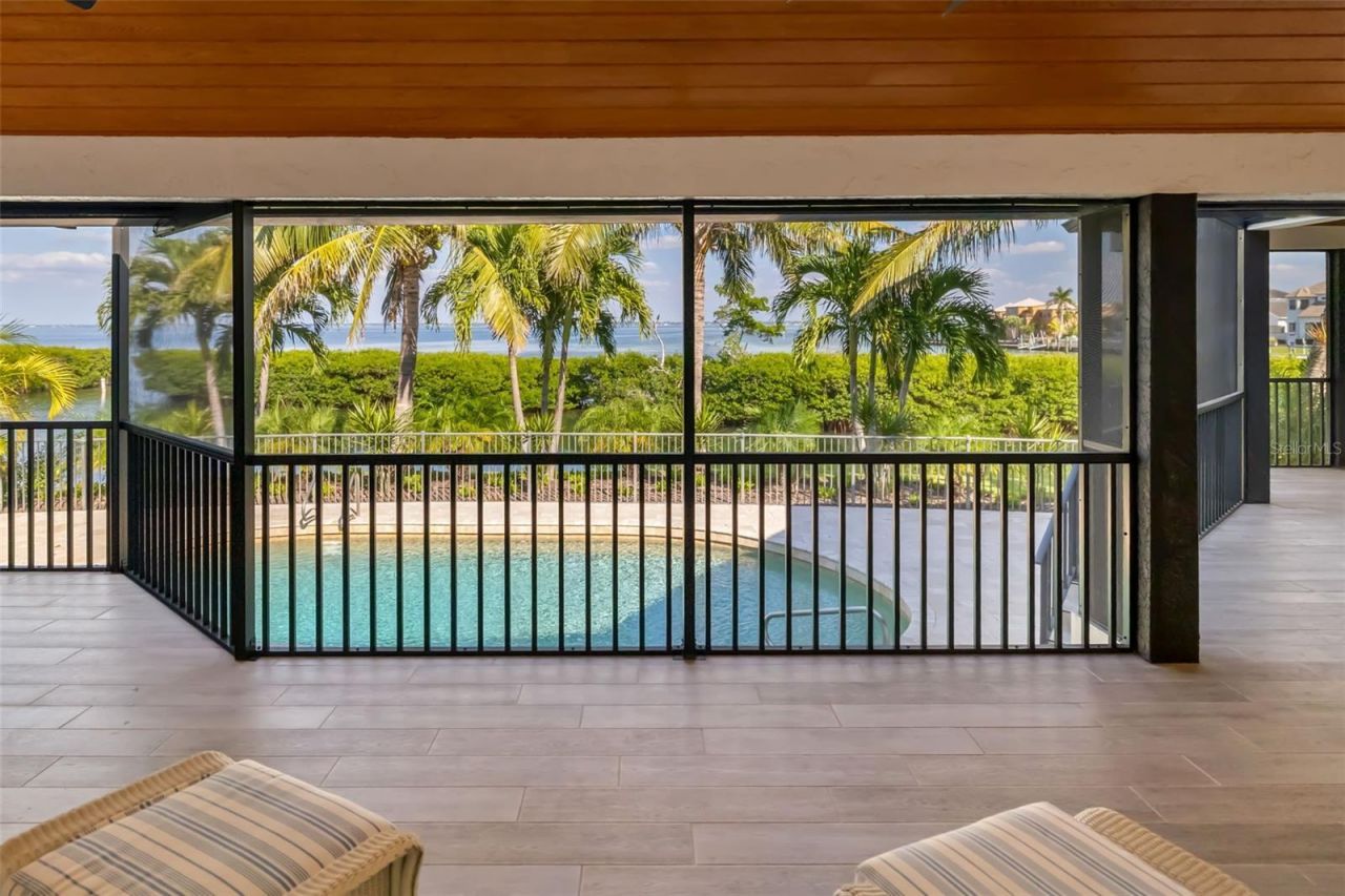 560 Harbor Cove Circle, Longboat Key, FL 34228 Photo