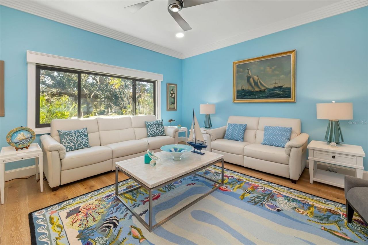 560 Harbor Cove Circle, Longboat Key, FL 34228 Photo