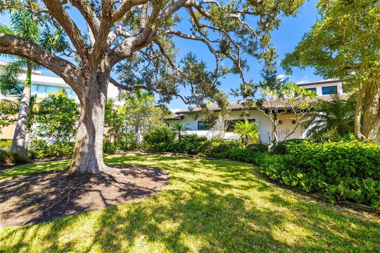 560 Harbor Cove Circle, Longboat Key, FL 34228 Photo