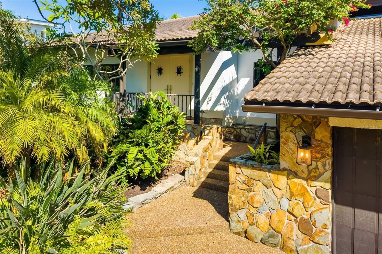 560 Harbor Cove Circle, Longboat Key, FL 34228 Photo