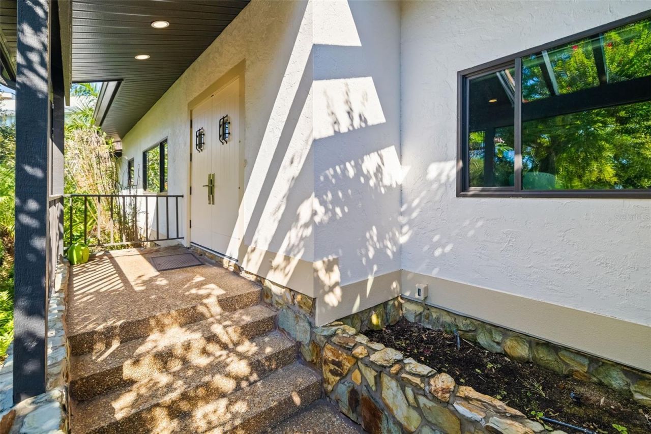 560 Harbor Cove Circle, Longboat Key, FL 34228 Photo