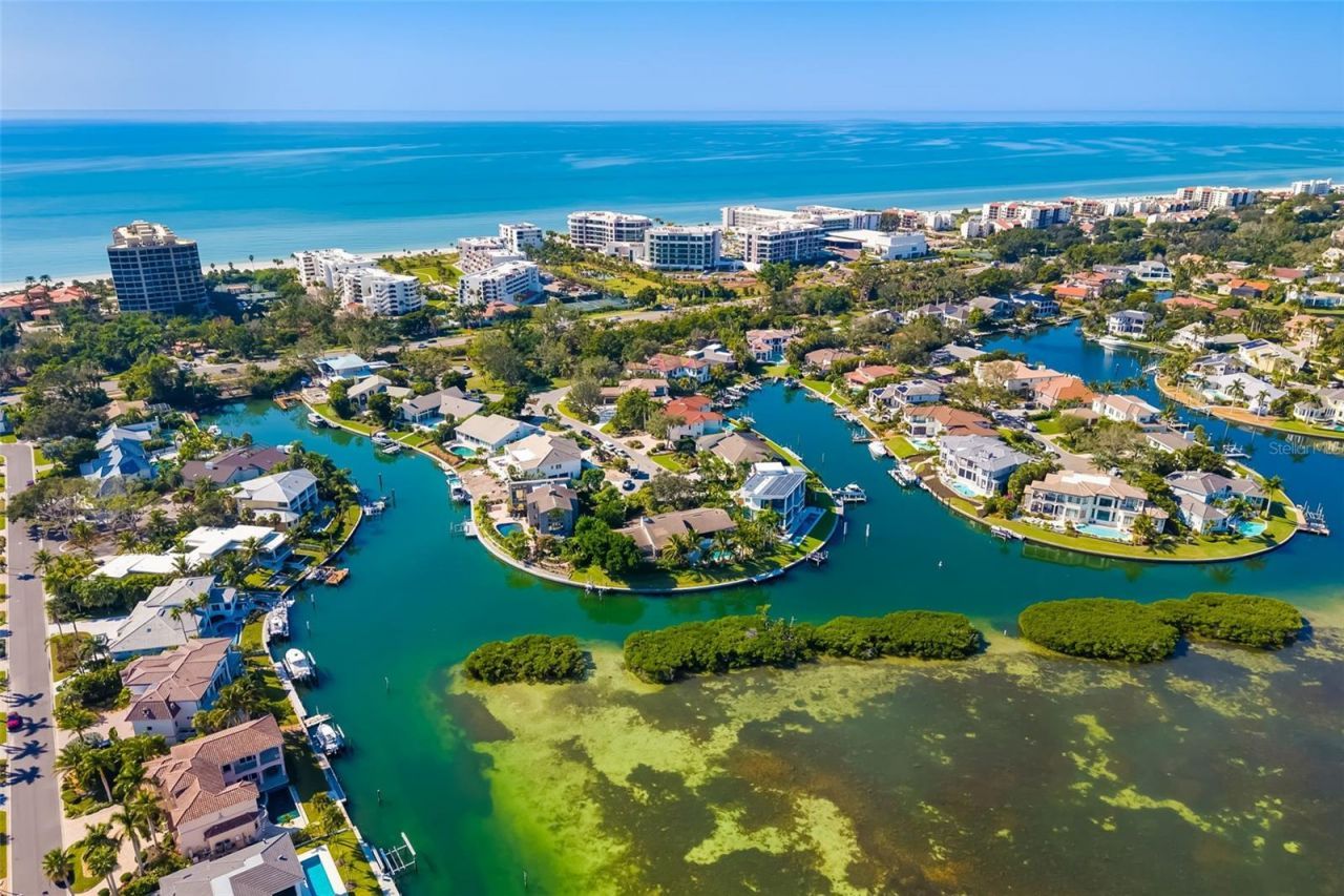 560 Harbor Cove Circle, Longboat Key, FL 34228 Photo