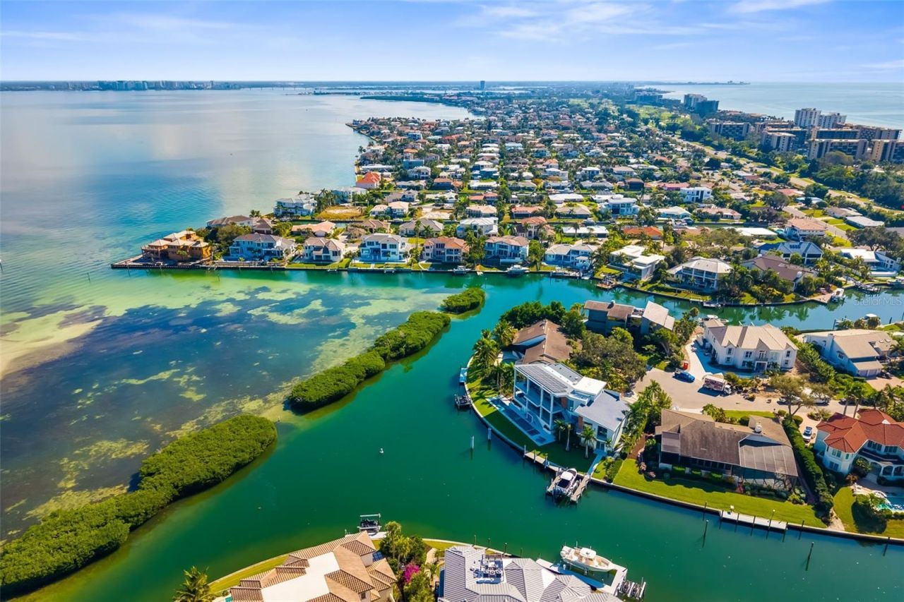 560 Harbor Cove Circle, Longboat Key, FL 34228 Photo