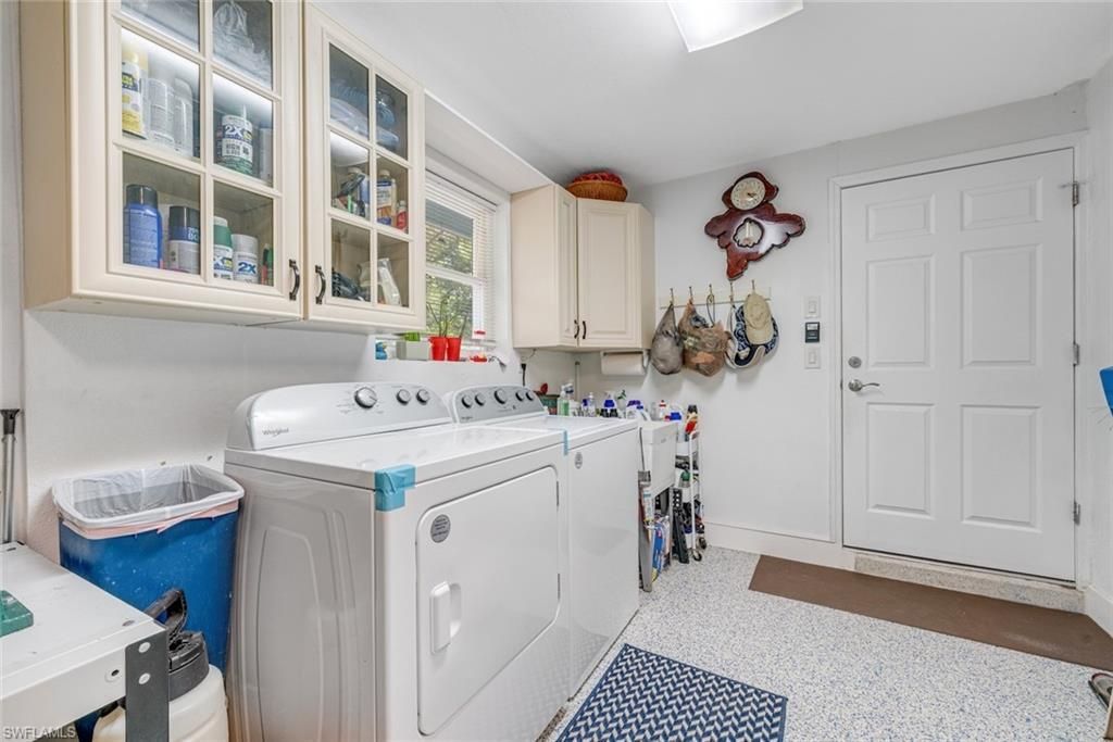 1076 Captains Walk St, Sanibel, FL 33957 Photo