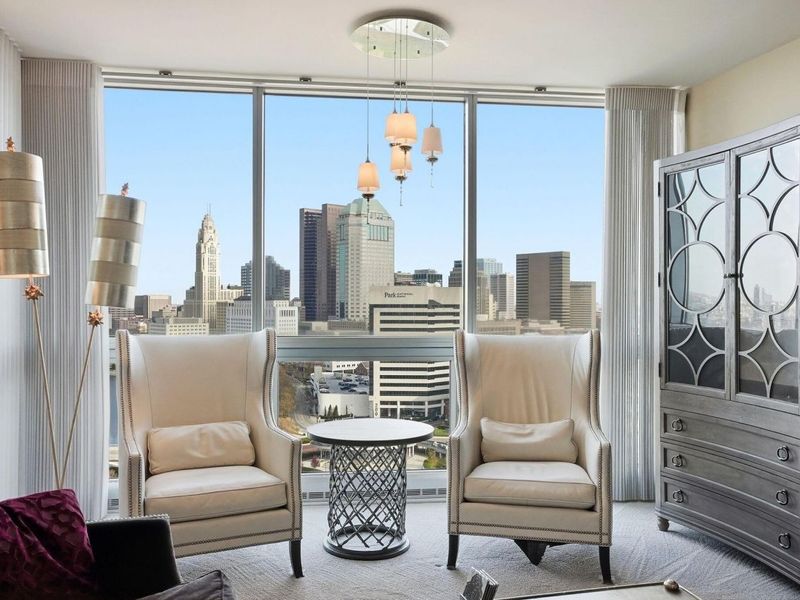 1 Miranova Place, Unit 2030, Columbus, OH 43215 Photo 12