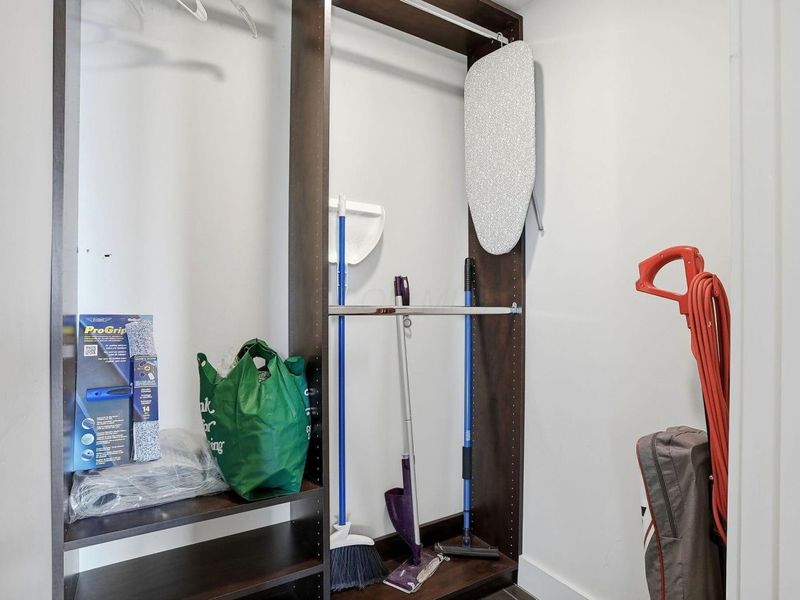 1 Miranova Place, Unit 2030, Columbus, OH 43215 Photo 30