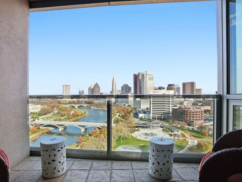 1 Miranova Place, Unit 2030, Columbus, OH 43215 Photo 31