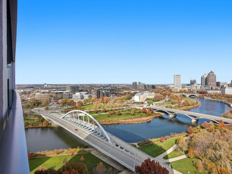 1 Miranova Place, Unit 2030, Columbus, OH 43215 Photo 38