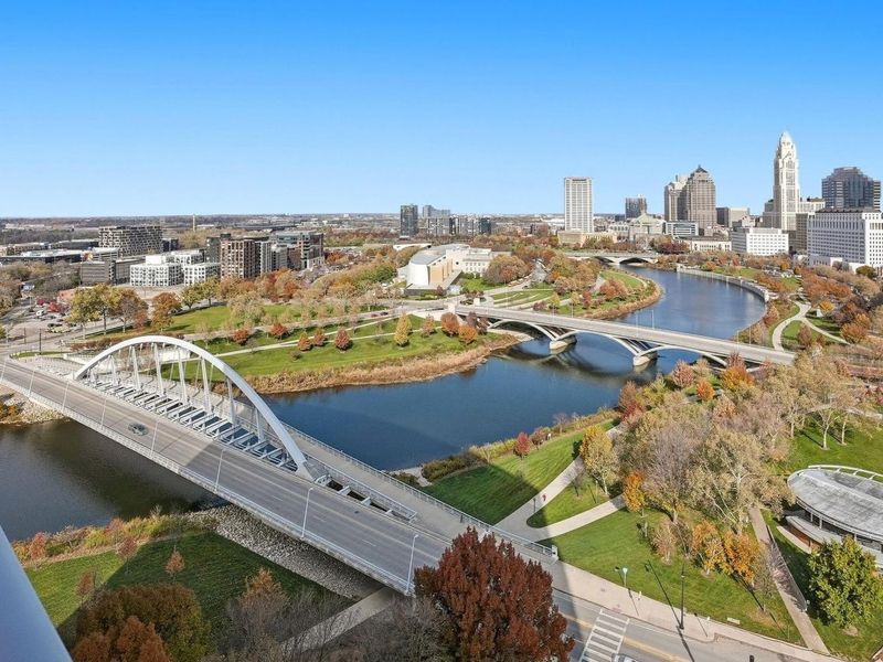 1 Miranova Place, Unit 2030, Columbus, OH 43215 Photo 39