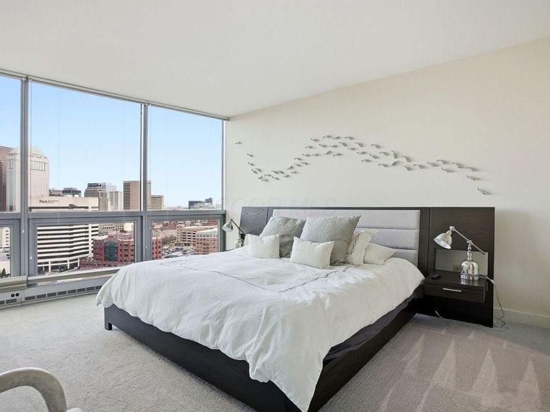 1 Miranova Place, Unit 2030, Columbus, OH 43215 Photo 41