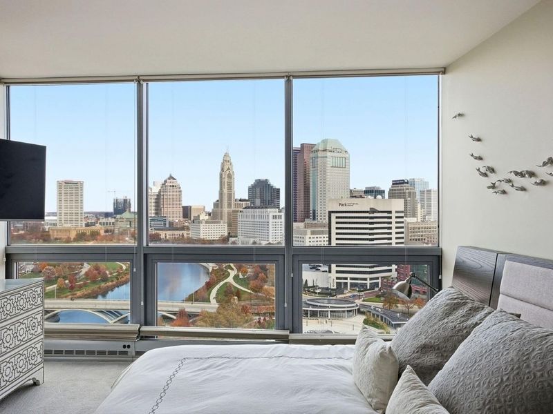 1 Miranova Place, Unit 2030, Columbus, OH 43215 Photo 43