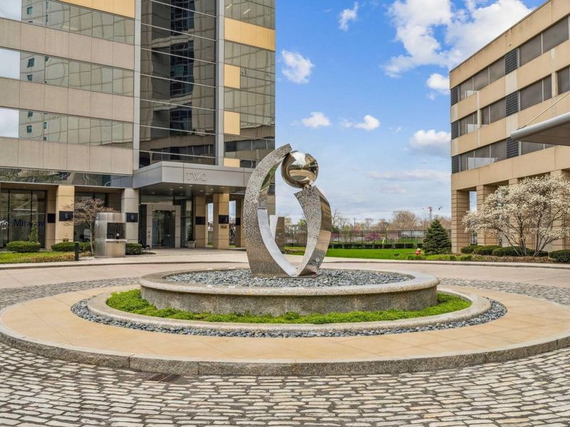 1 Miranova Place, Unit 2030, Columbus, OH 43215 Photo 70