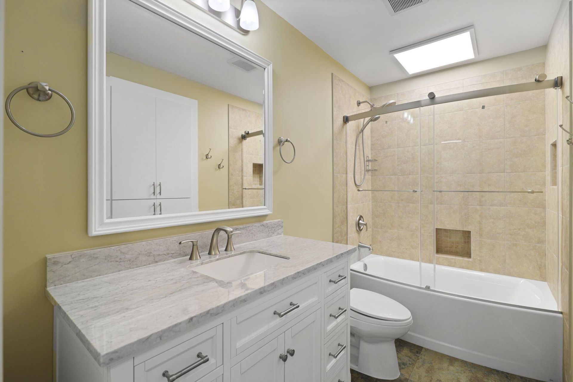 1538 39th Street, West Palm Beach, FL 33407 Photo