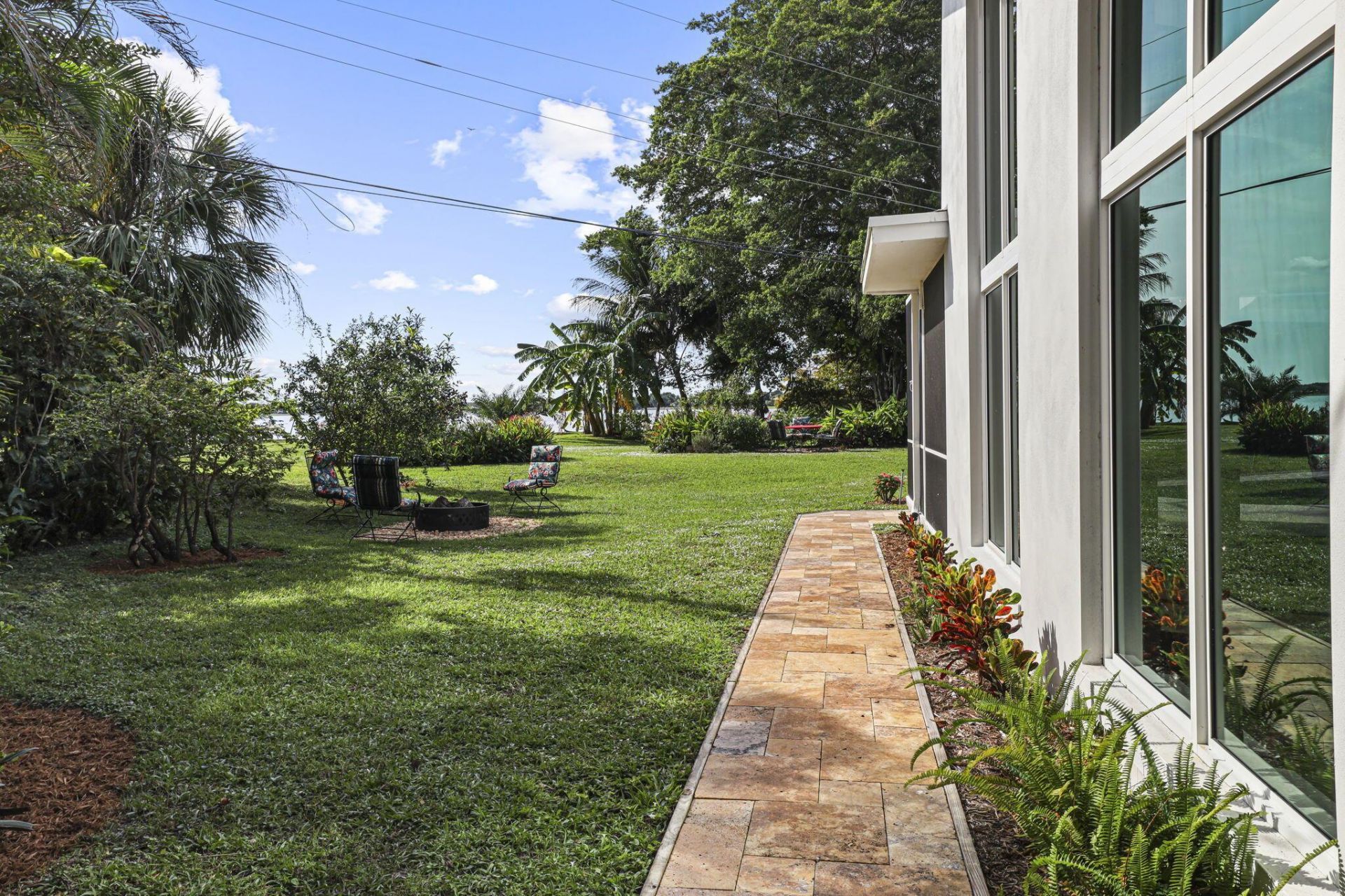 1538 39th Street, West Palm Beach, FL 33407 Photo