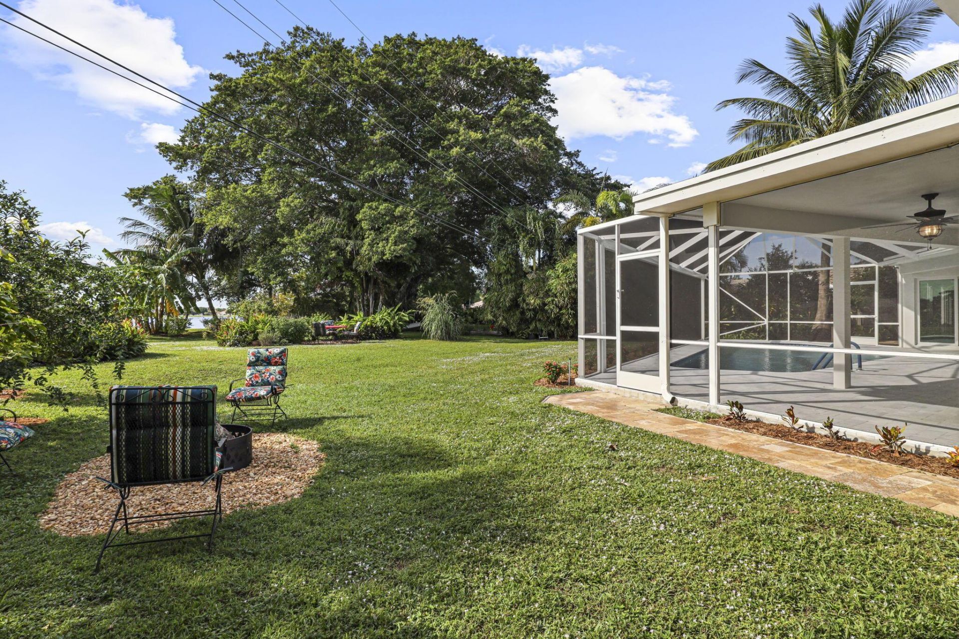 1538 39th Street, West Palm Beach, FL 33407 Photo