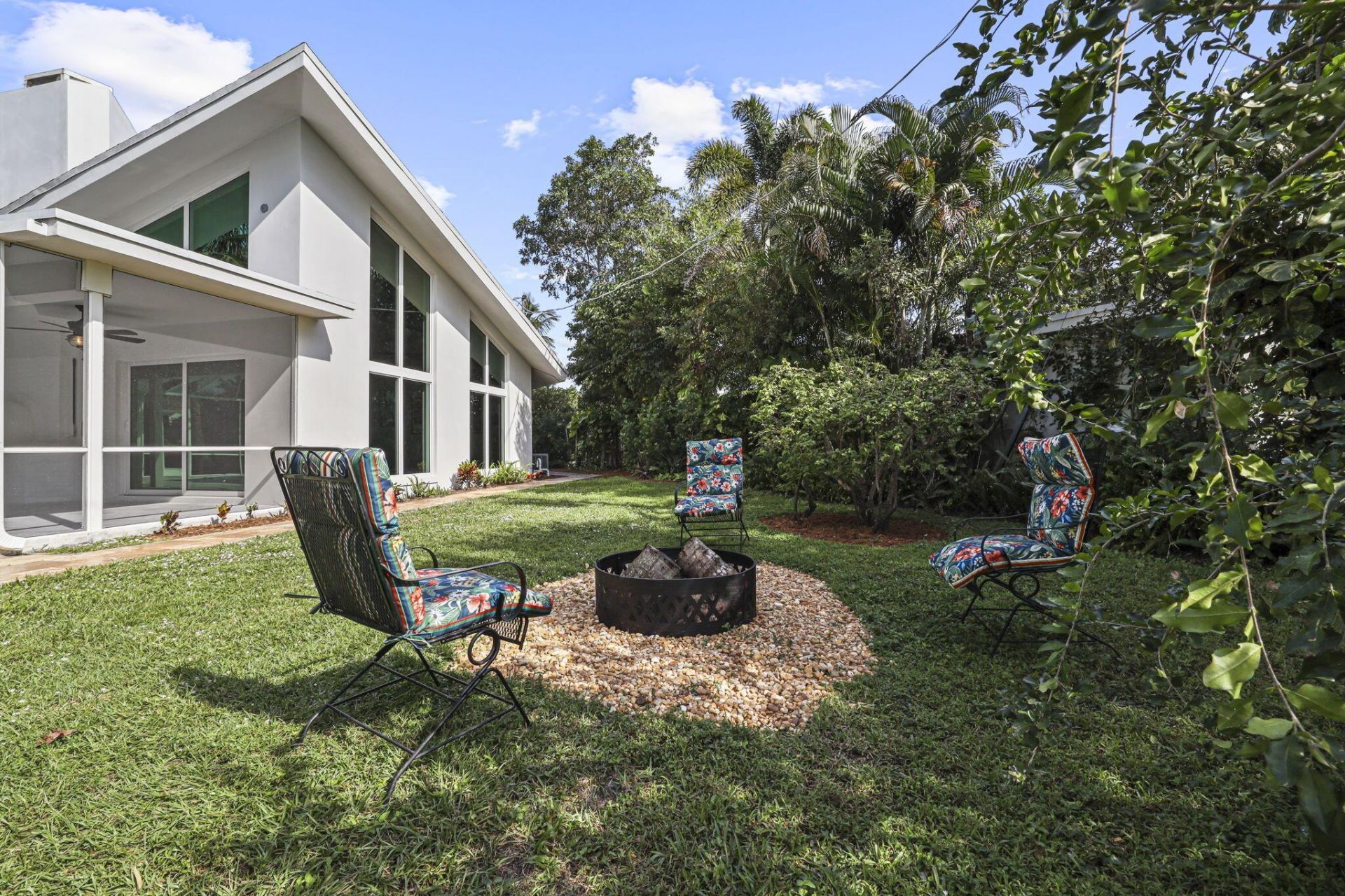 1538 39th Street, West Palm Beach, FL 33407 Photo