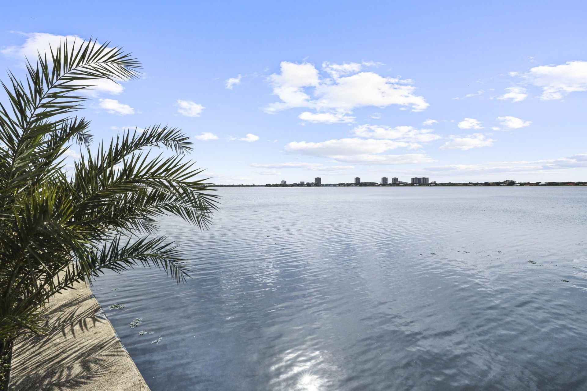 1538 39th Street, West Palm Beach, FL 33407 Photo