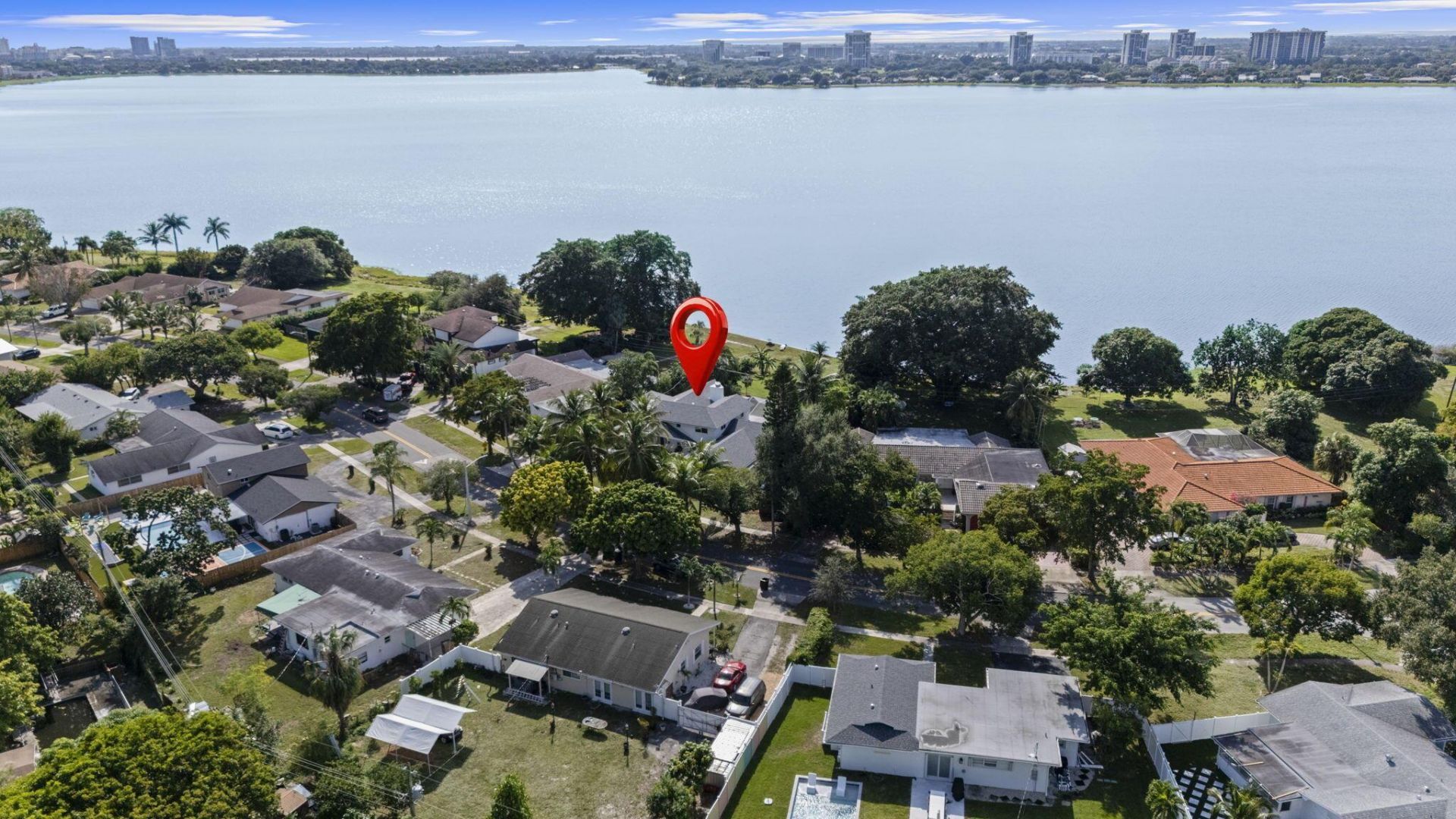 1538 39th Street, West Palm Beach, FL 33407 Photo