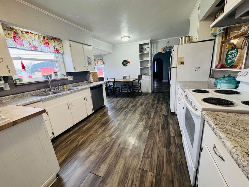 118 W Walnut Street, Cardington, OH 43315 Photo 6