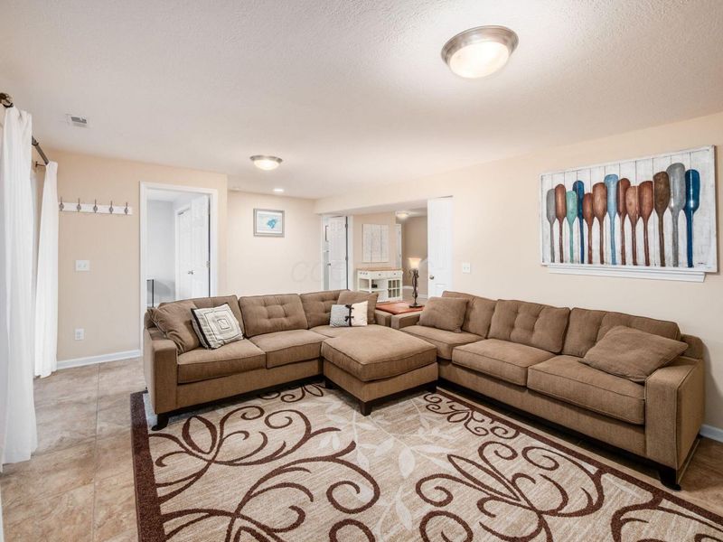 7490 Sir Francis Drake Avenue , Russells Point, OH 43348 Photo 35