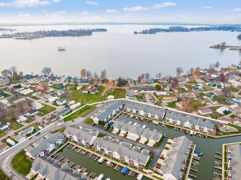 7490 Sir Francis Drake Avenue , Russells Point, OH 43348 Photo 48