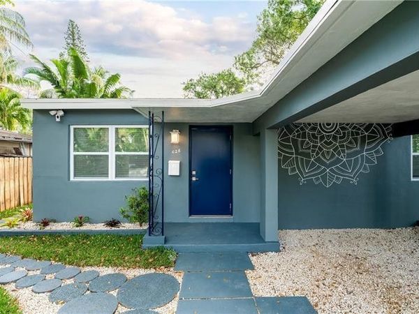 628 SW 14th Terrace, Fort Lauderdale, FL 33312