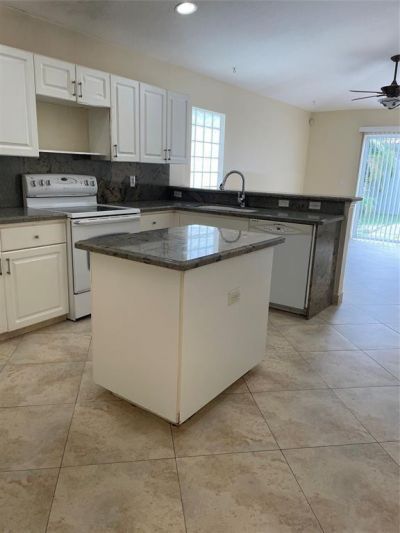 1640 Carriage Brooke Drive, Wellington, FL 33414 Photo