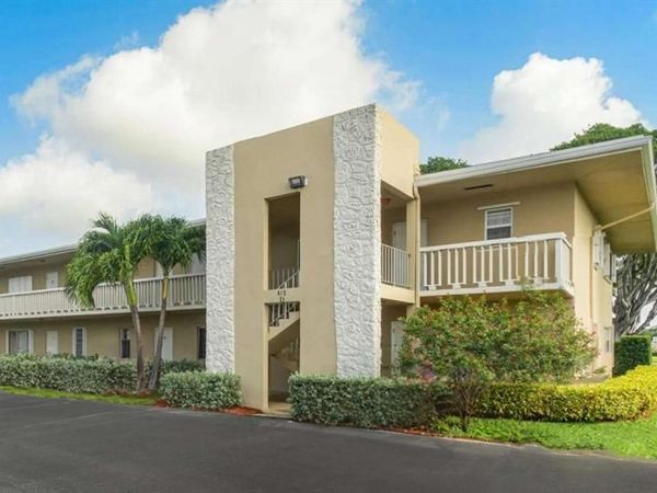 415 Us Highway 1, Unit 208, North Palm Beach, FL 33408