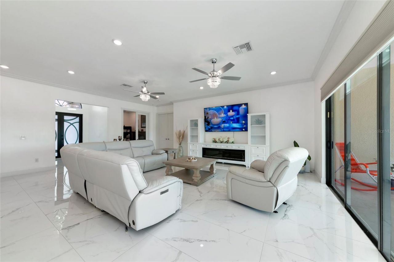 7505 27th Avenue W, Bradenton, FL 34209 Photo