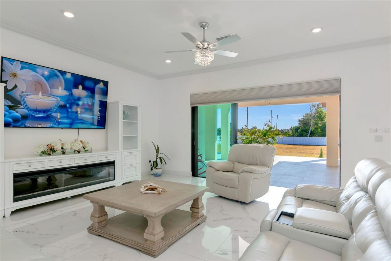 7505 27th Avenue W, Bradenton, FL 34209 Photo