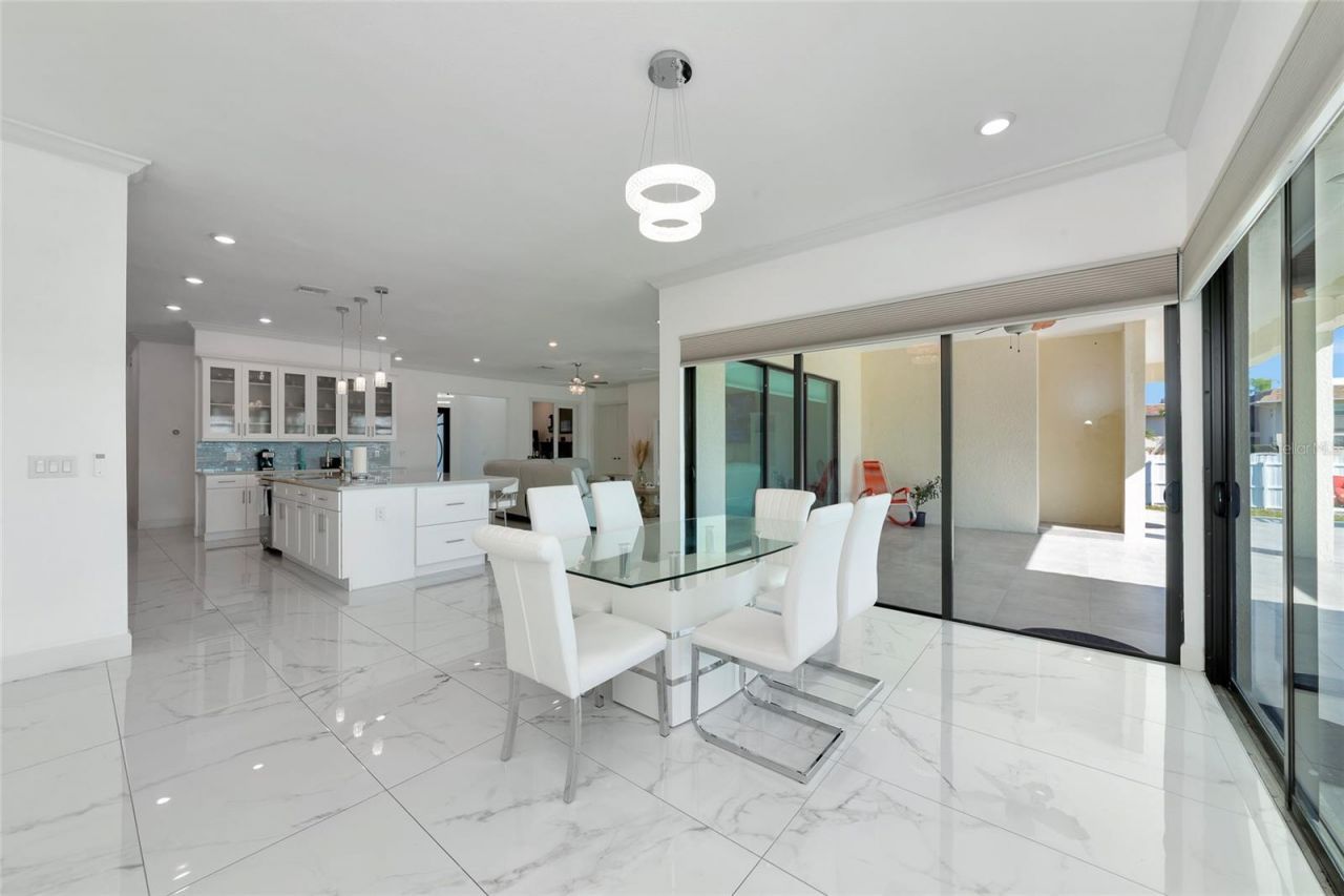 7505 27th Avenue W, Bradenton, FL 34209 Photo