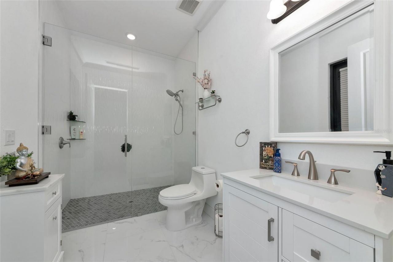 7505 27th Avenue W, Bradenton, FL 34209 Photo