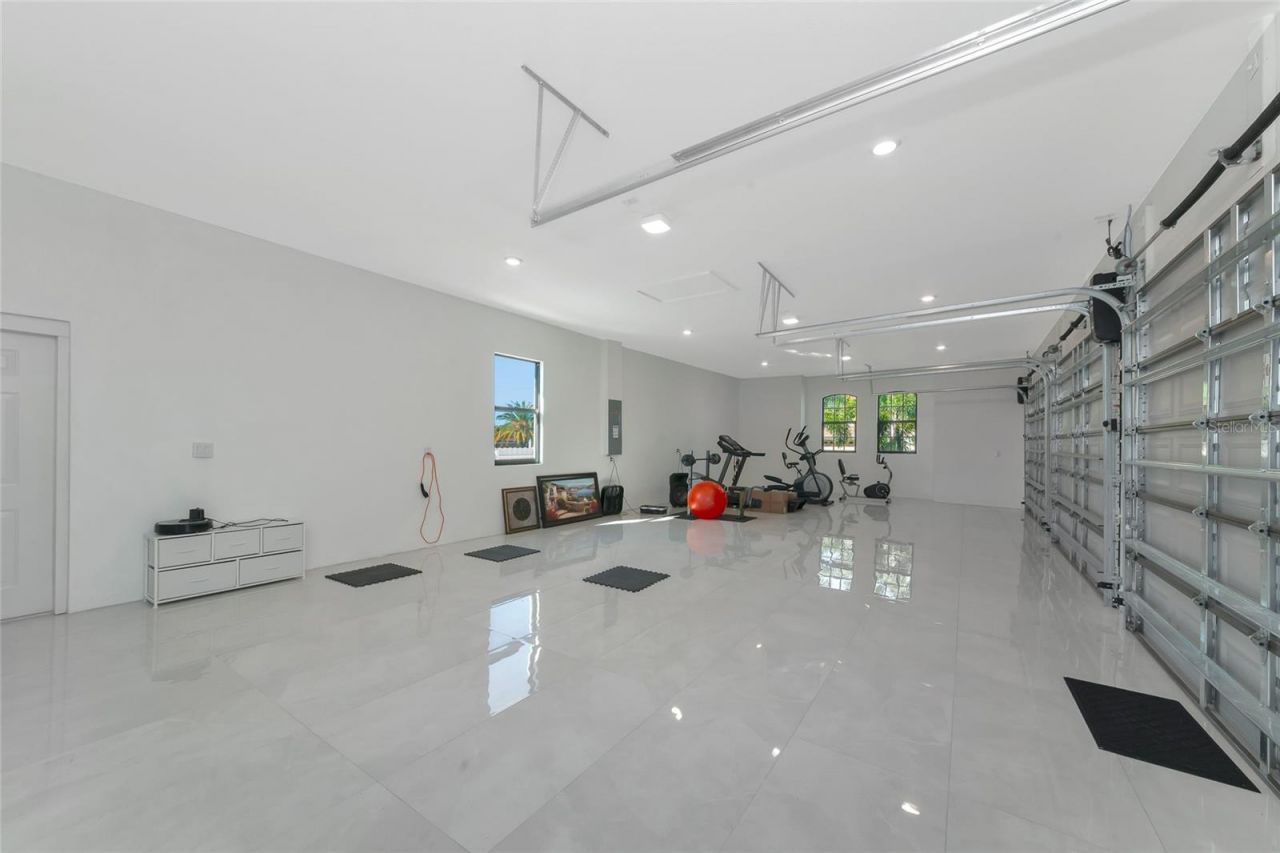 7505 27th Avenue W, Bradenton, FL 34209 Photo