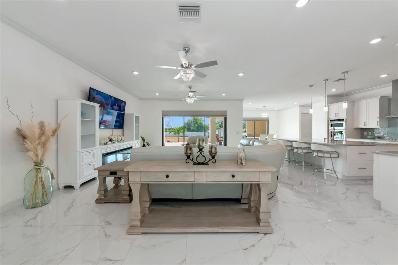 7505 27th Avenue W, Bradenton, FL 34209 Photo