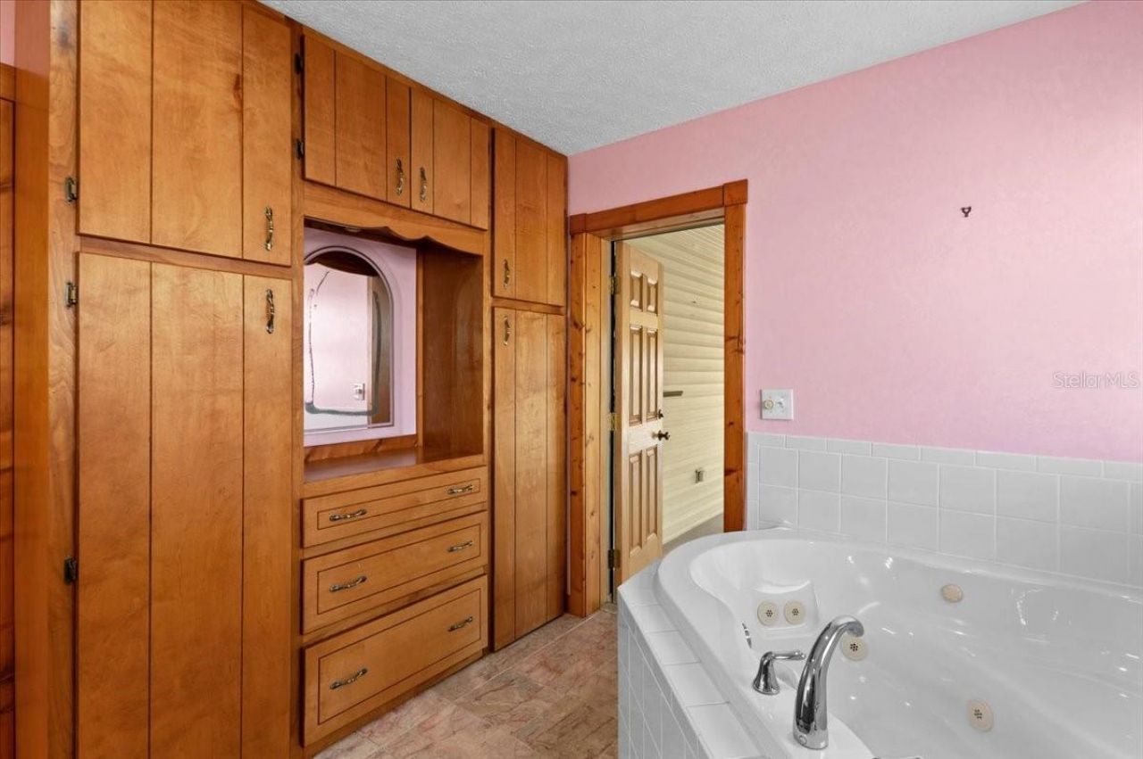 1560 Ingram Avenue, Sarasota, FL 34232 Photo