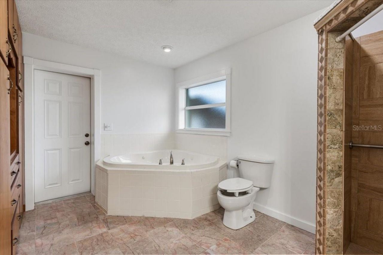 1560 Ingram Avenue, Sarasota, FL 34232 Photo
