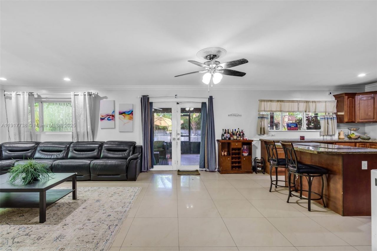 3135 SW 80th Ave, Miami, FL 33155 Photo