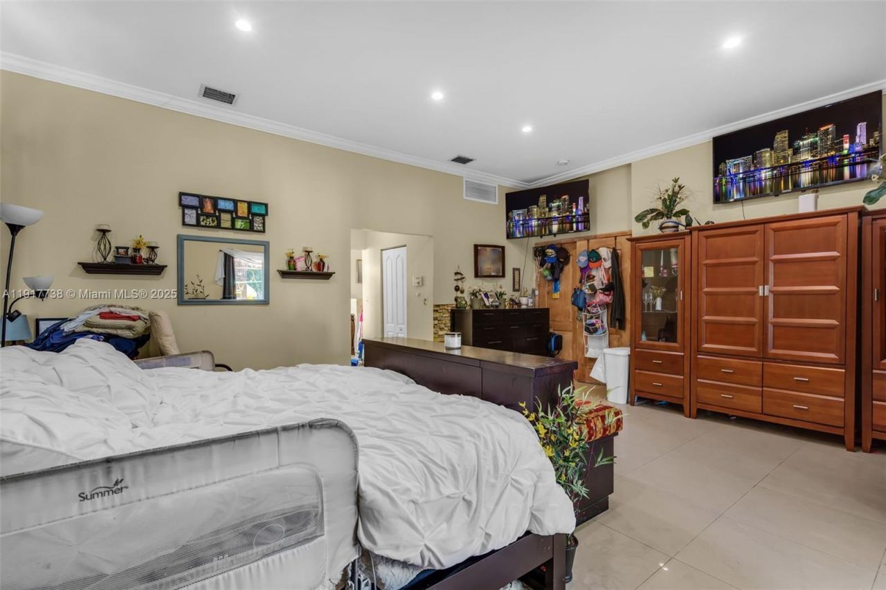 3135 SW 80th Ave, Miami, FL 33155 Photo